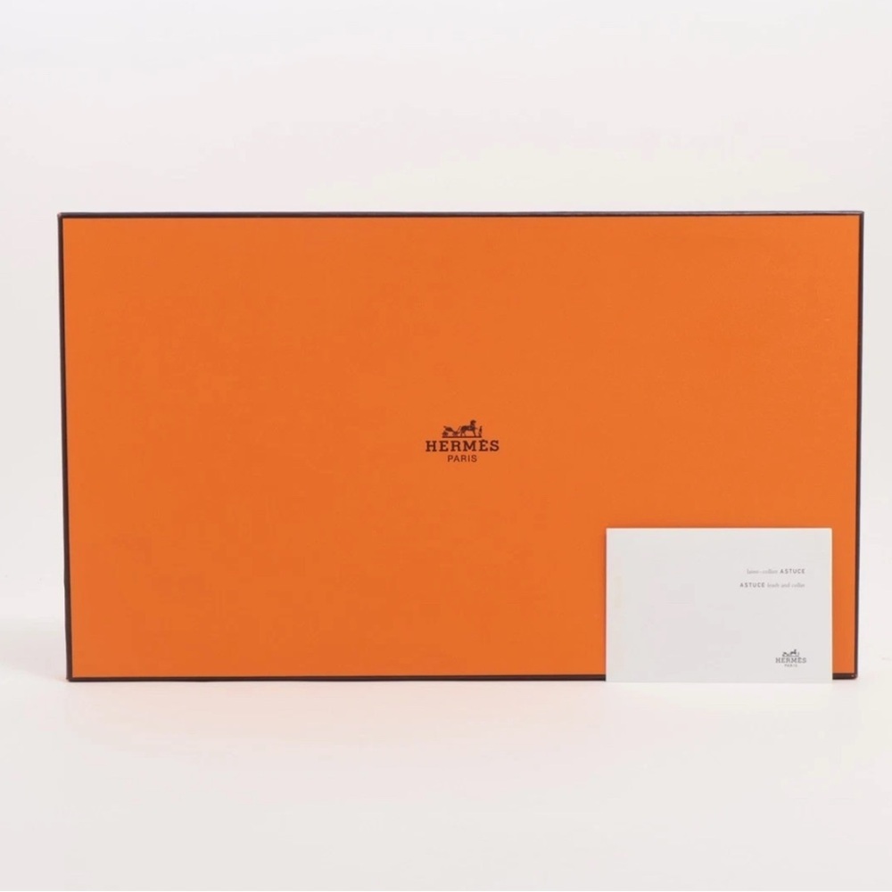 The Hermes Herculide Pet Leash & Collar - Picture 5 of 5